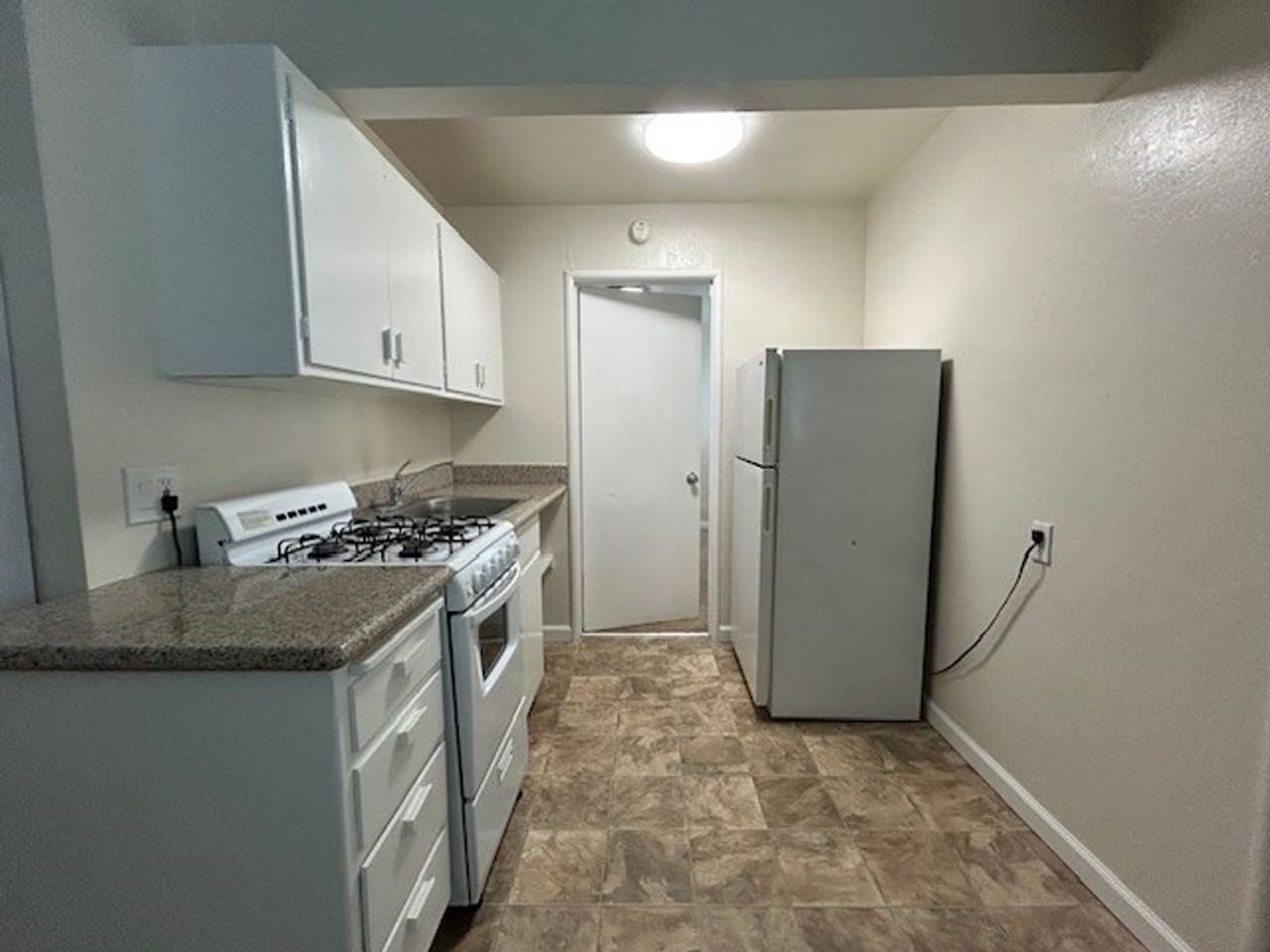 2115 Haste St #301 - Photo 7 of 12
