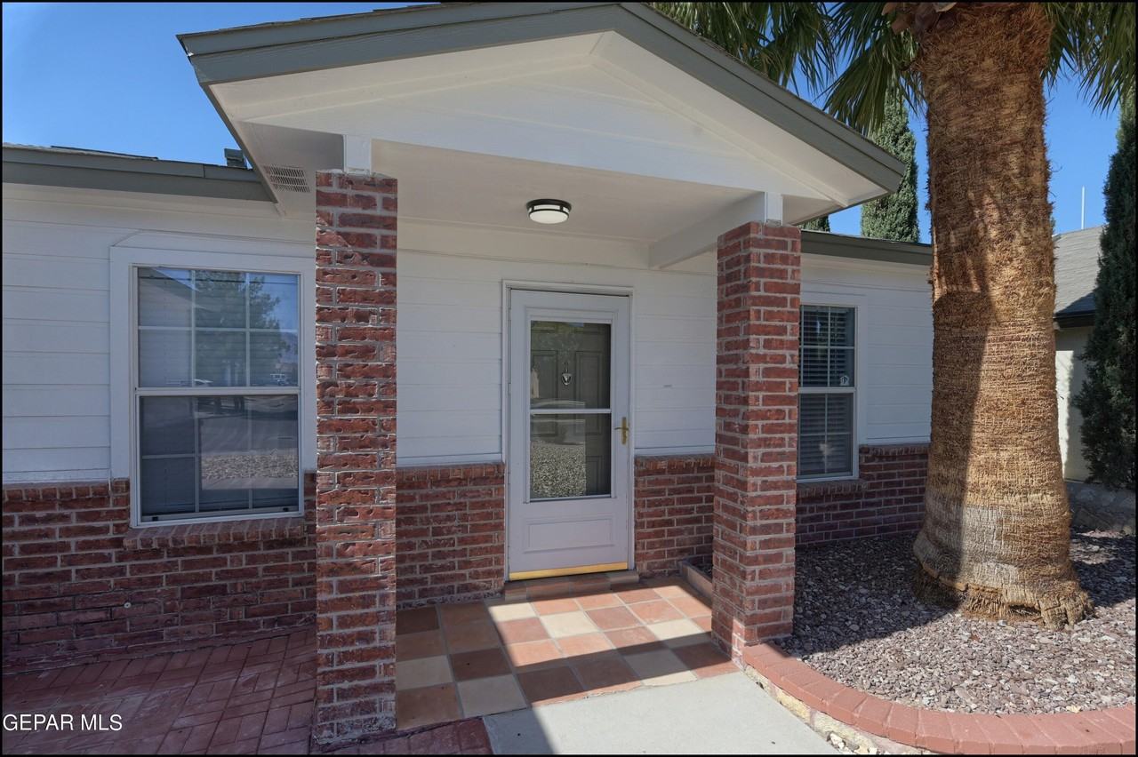 6177 Snowy River Pl - Photo 5 of 42