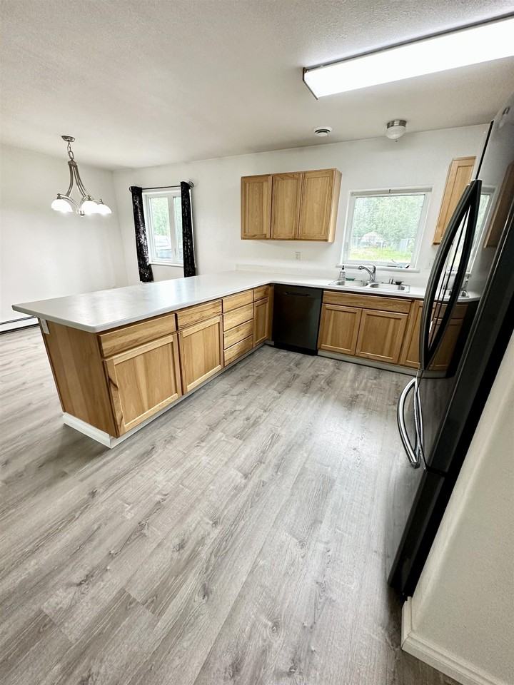 2451 Tanana Dr - Photo 5 of 19