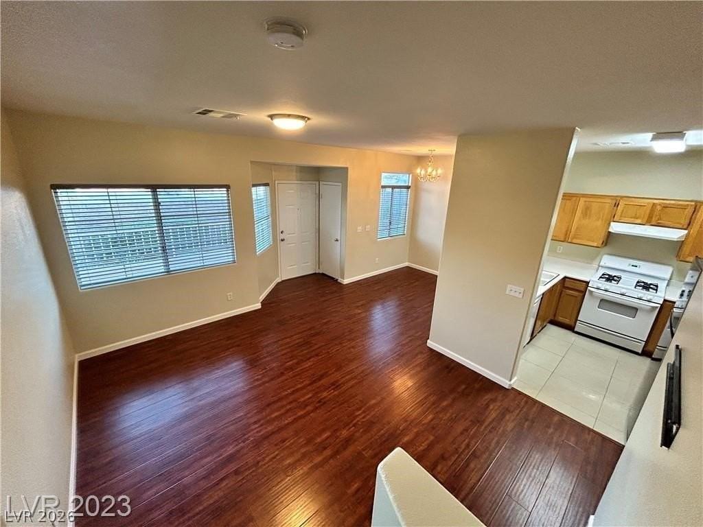 1144 Dusty Creek St #0 - Photo 2 of 18