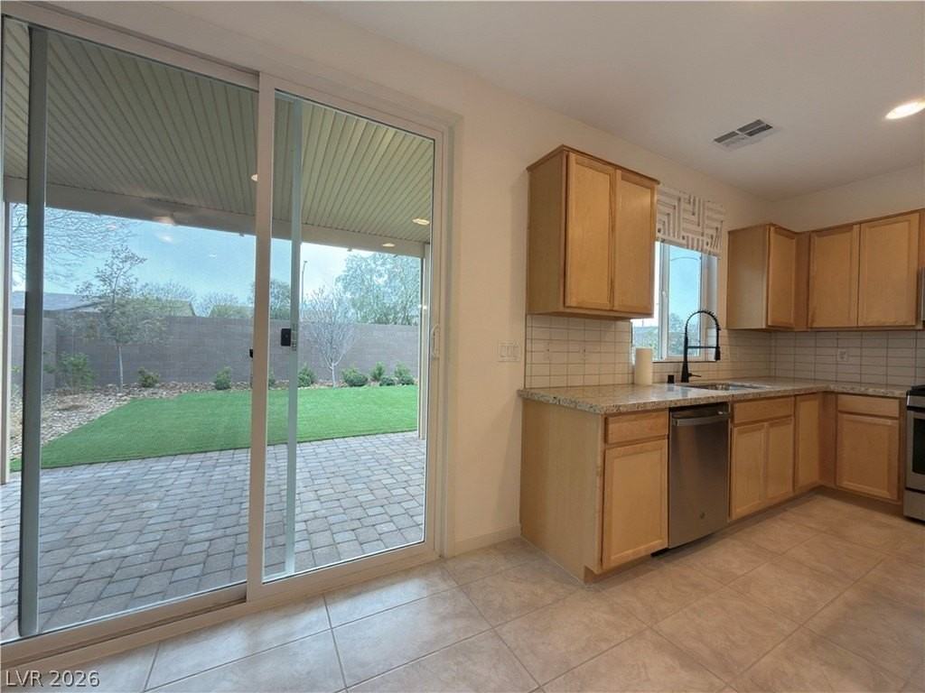 6622 Palm Branch St - Photo 4 of 28