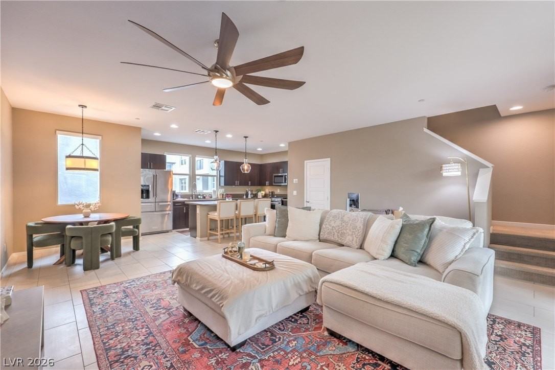 11251 Hidden Peak Ave #206 - Photo 6 of 30