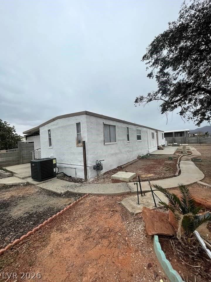 1121 Pawnee Ln - Photo 2 of 42