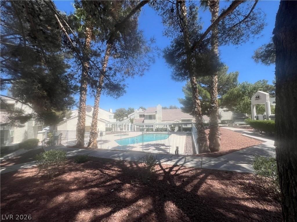 8940 Clairton Ct - Photo 7 of 50