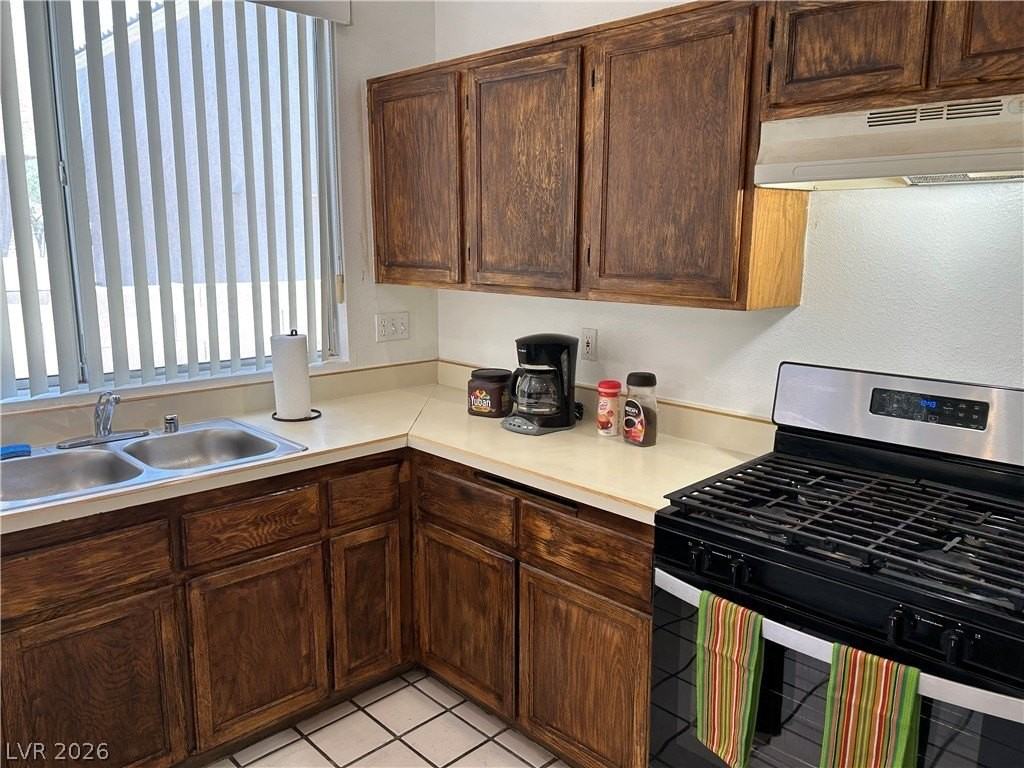 6672 Golden Pond Cir - Photo 7 of 26