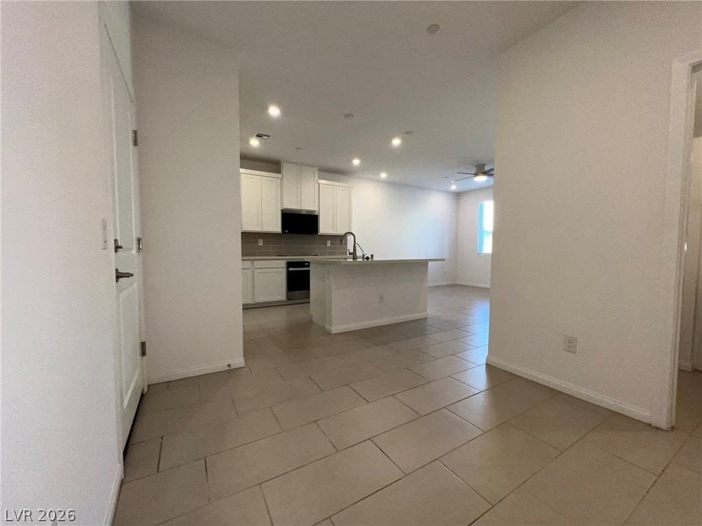 230 Wewatta Ave - Photo 5 of 19