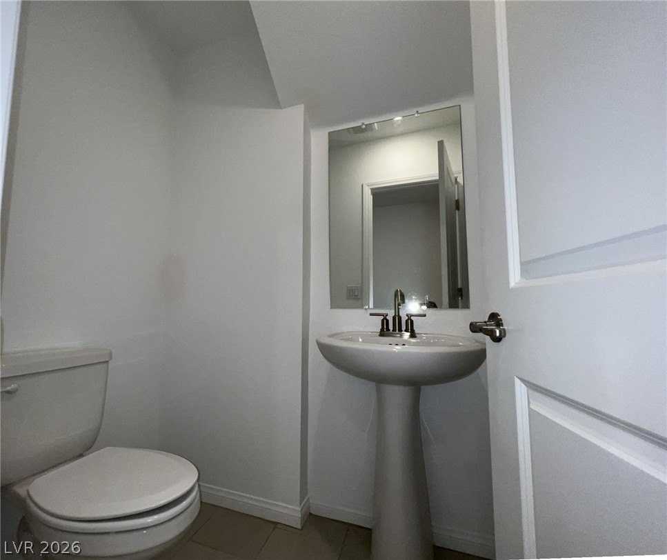 230 Wewatta Ave - Photo 6 of 19