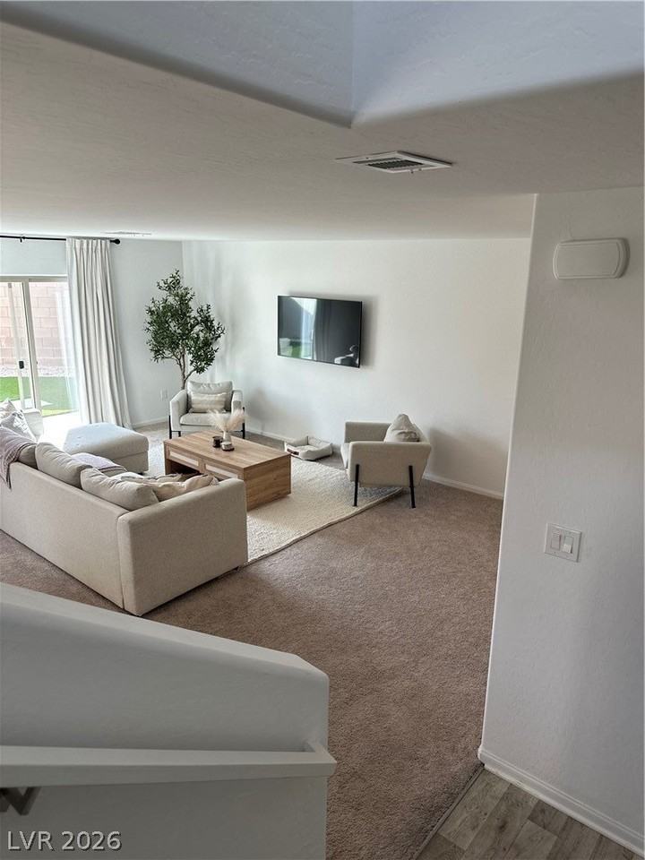 2403 Celta Vigo Ave - Photo 2 of 31