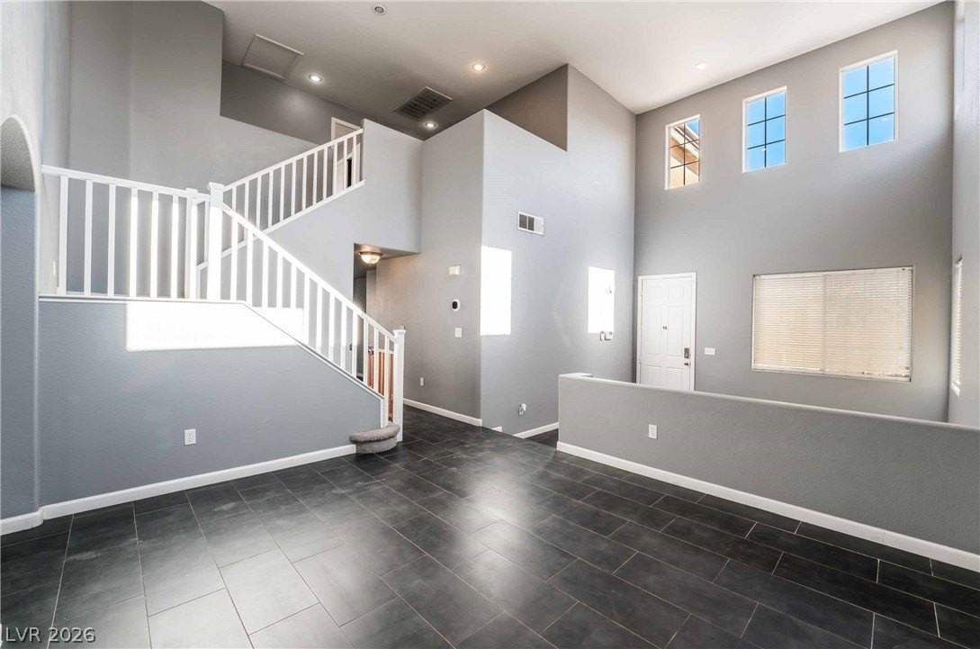 5221 Coral Hills St - Photo 4 of 23