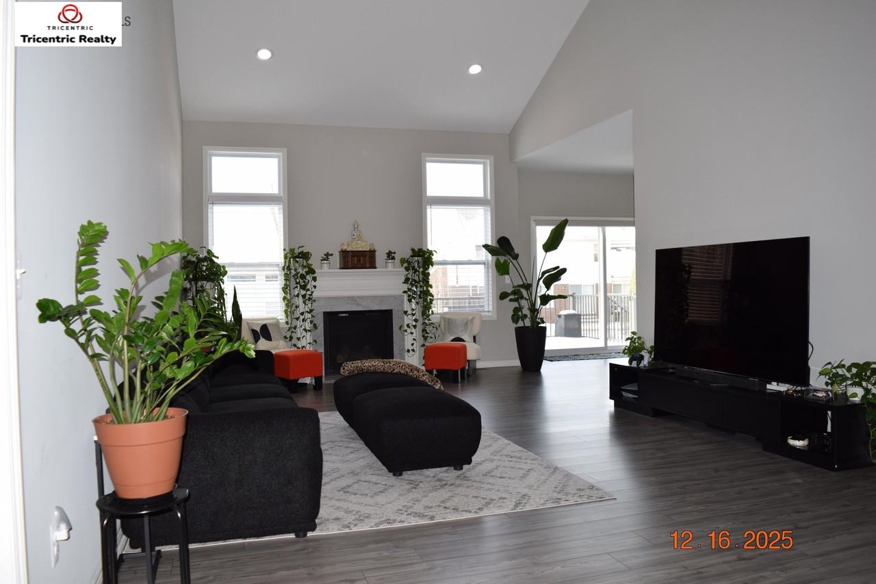 30295 Berghway Trl - Photo 2 of 16