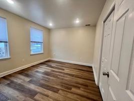 featured image of 12 Seeley St