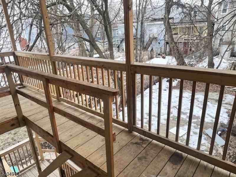 12 Seeley St - Photo 7 of 13