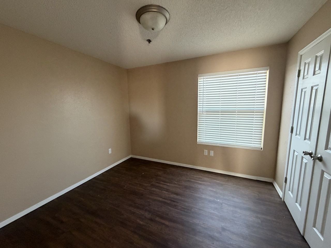 9811 Socorro Rd #3 - Photo 2 of 4