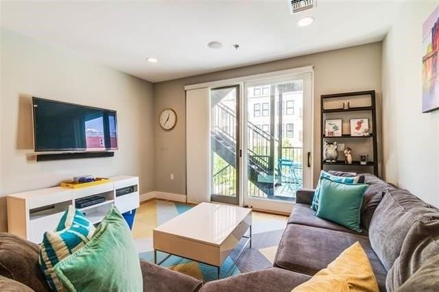 626 Grand St #2 - Photo 2 of 15