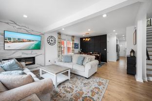 725 4th St - Photo 1 of 1