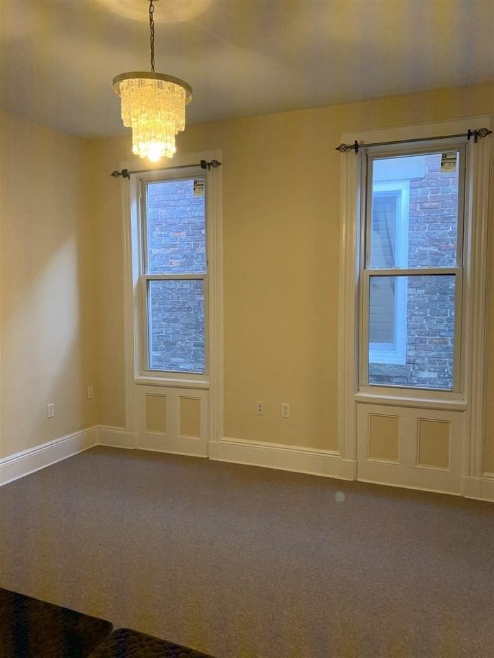 1306 Central Ave #2nd - Photo 4 of 10