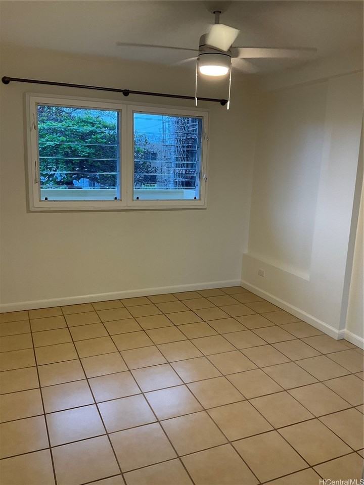 14 Aulike St Apt 306 #306 - Photo 4 of 10