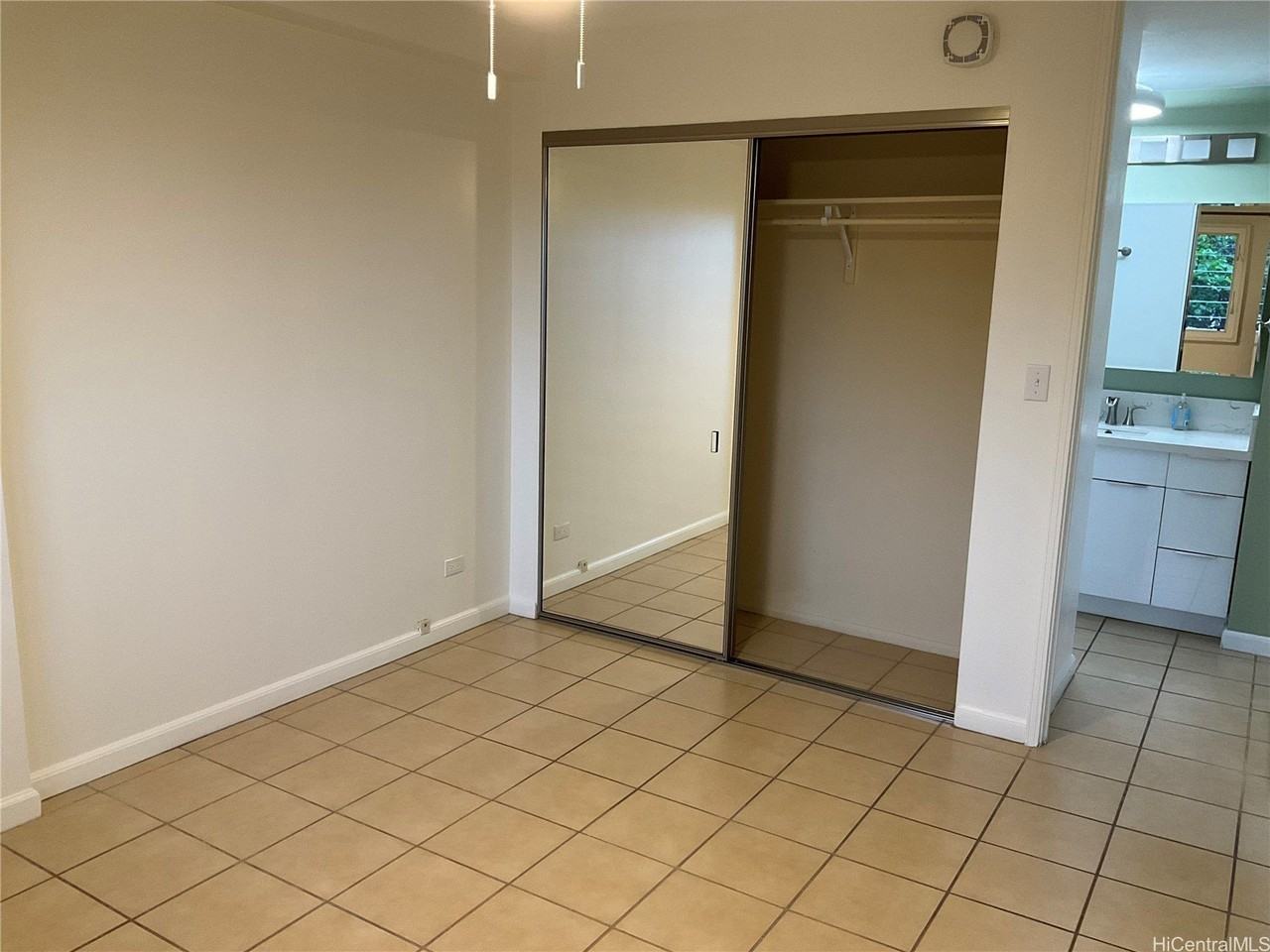 14 Aulike St Apt 306 #306 - Photo 5 of 10