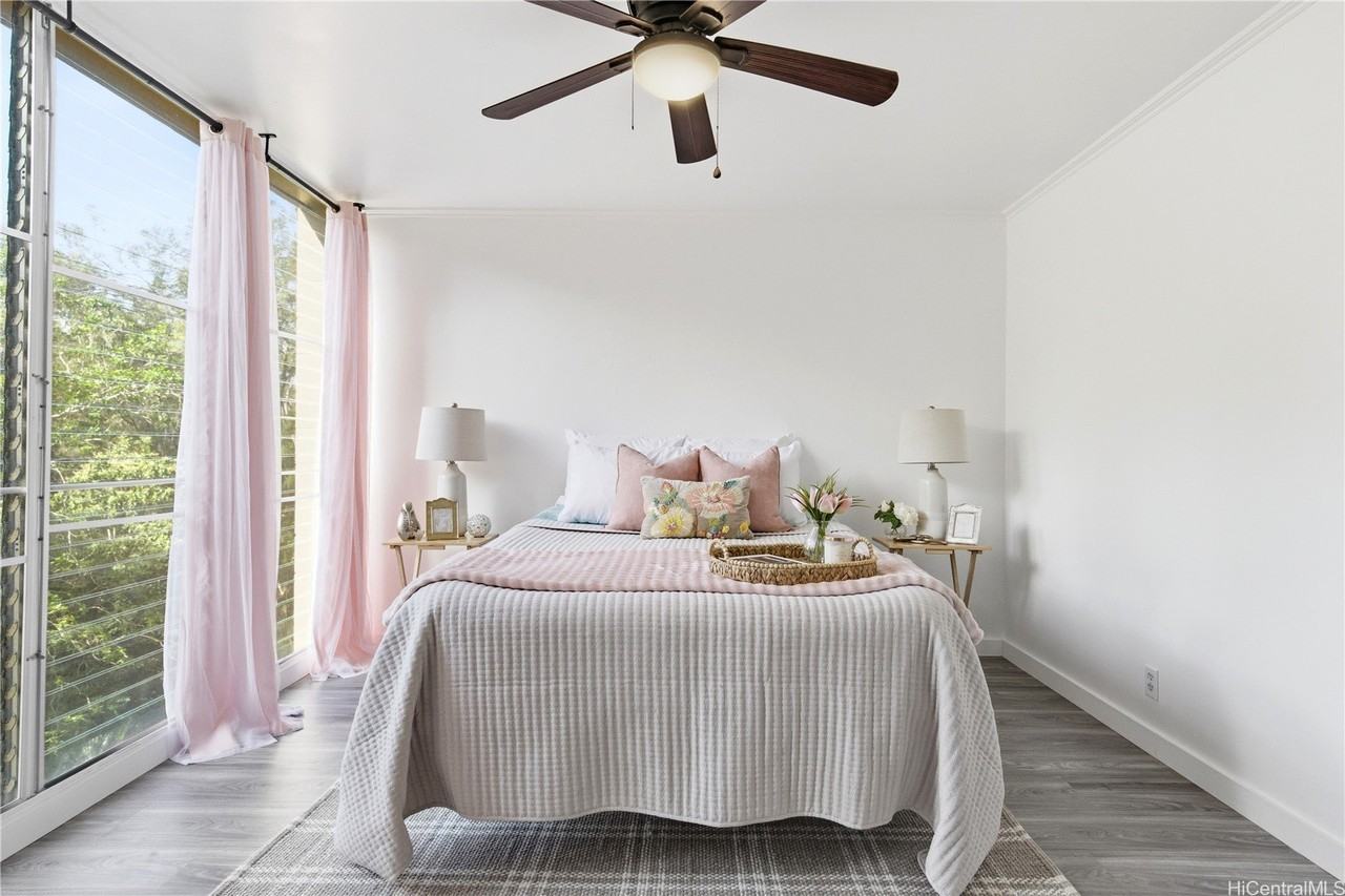 95-257 Waikalani Dr Apt B703 #B703 - Photo 7 of 9