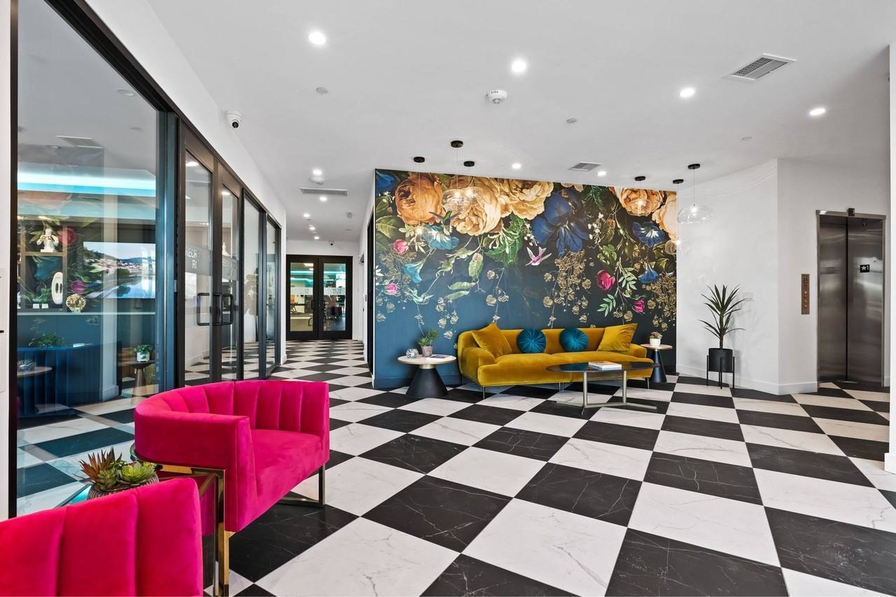 MODERNO Axis Luxury Living - Photo 4 of 50