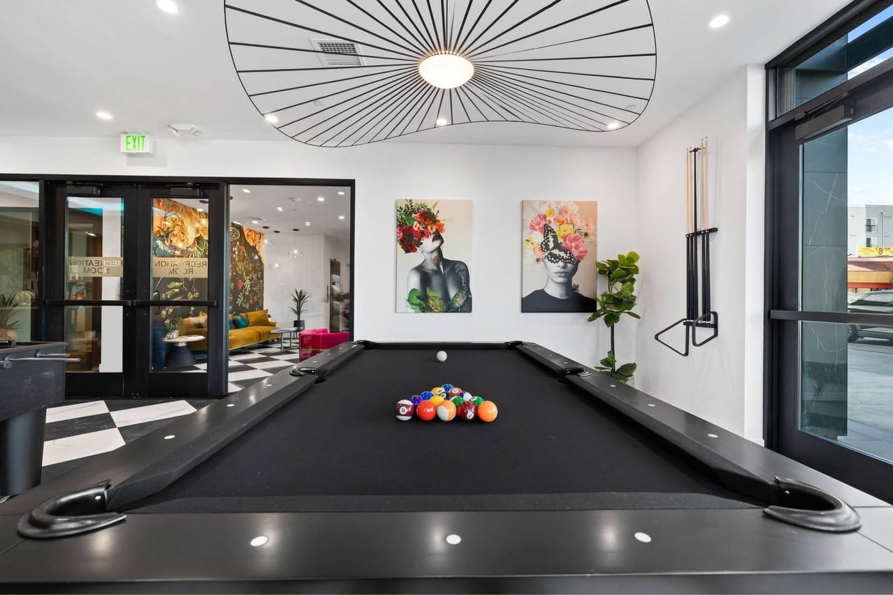 MODERNO Axis Luxury Living - Photo 6 of 50