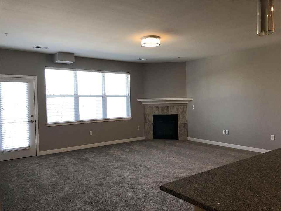 1622 Foster Rd #1622-1A - Photo 2 of 15