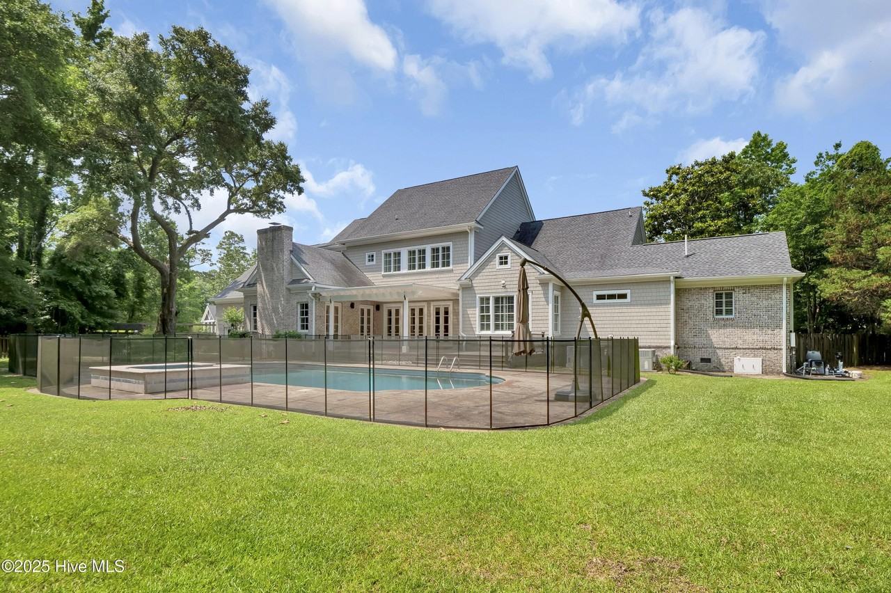 6215 Head Rd - Photo 5 of 50