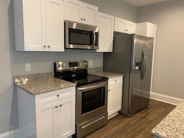 524 Gabriel Ln - Photo 3 of 25