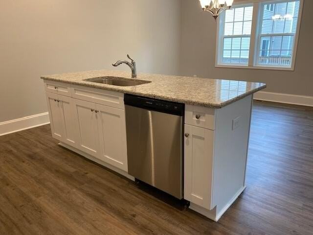 464 Dylan Dr - Photo 4 of 25