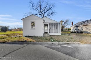 211 Lawson St - Photo 1 of 1