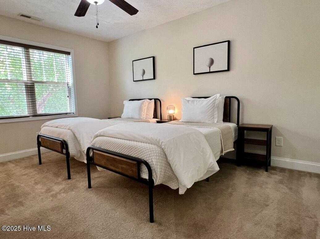 455 Ne Broad St - Photo 2 of 25