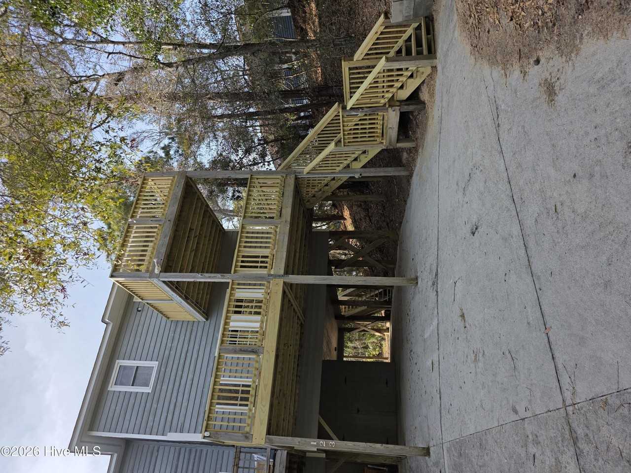 123 Jackson Ave Unit B #B - Photo 2 of 22