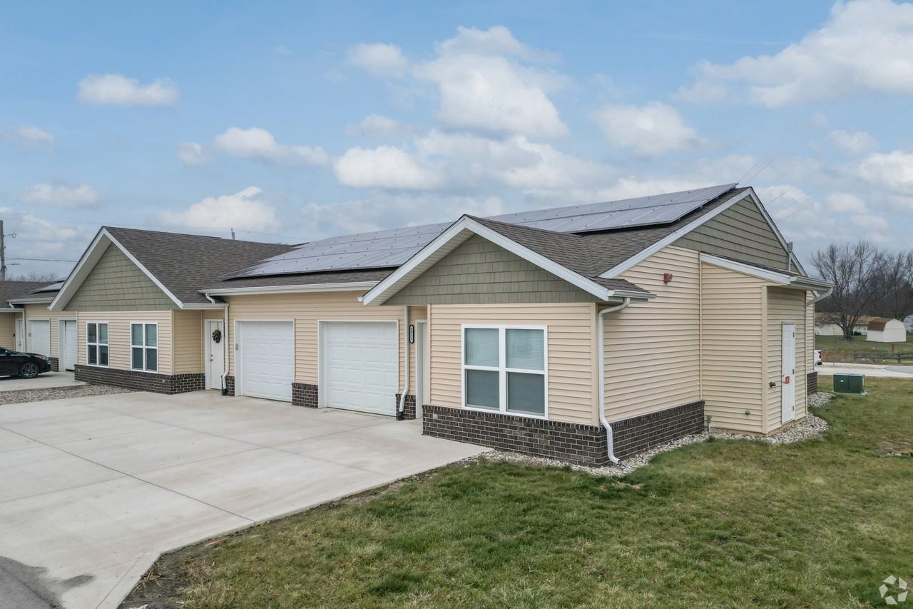 6727 Solid Rock Dr #6727 - Photo 2 of 16