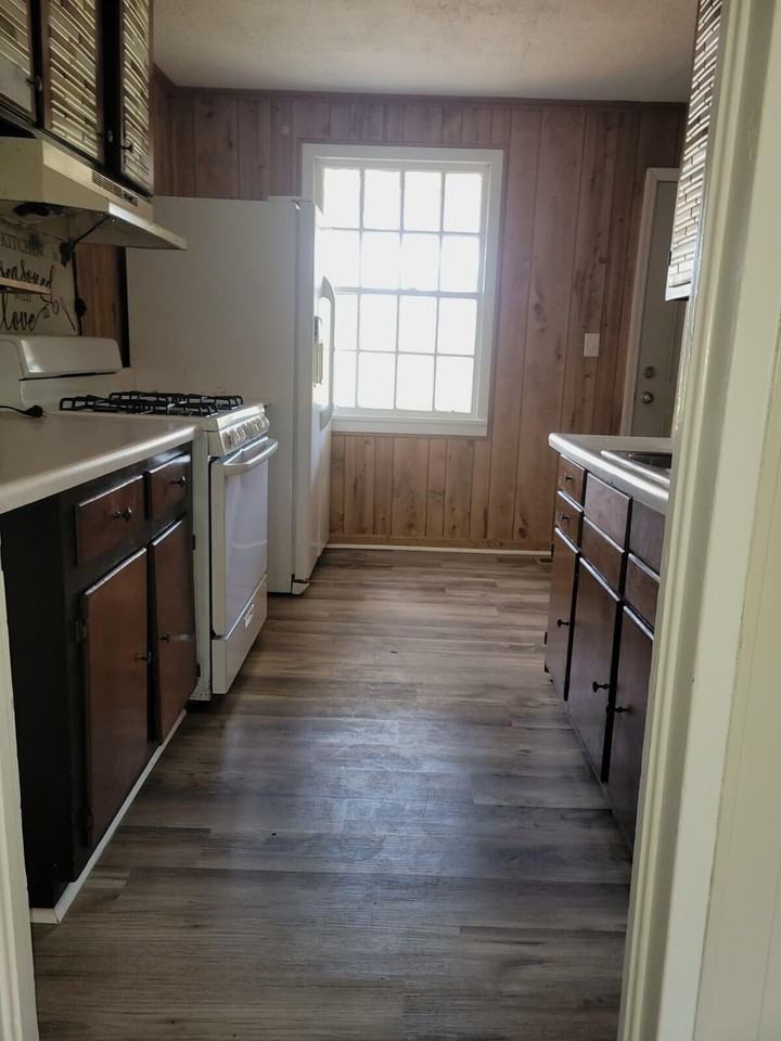 2015 Virginia Ave - Photo 3 of 11