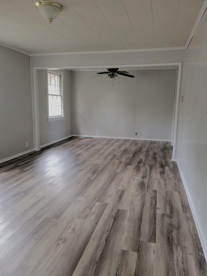 2015 Virginia Ave - Photo 4 of 11