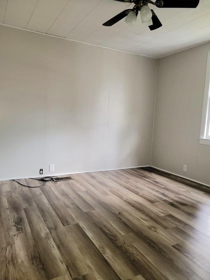 2015 Virginia Ave - Photo 6 of 11