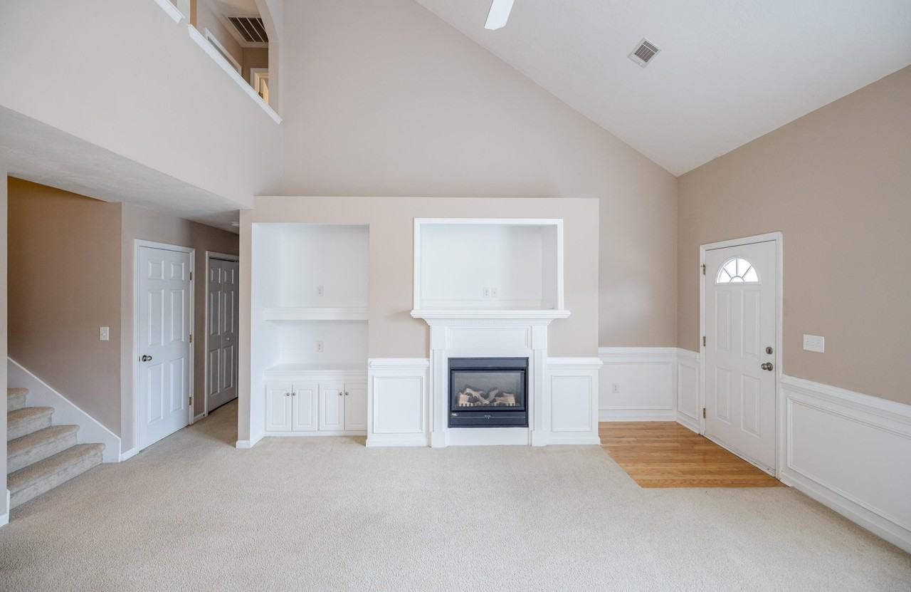 435 Snead Way - Photo 6 of 43