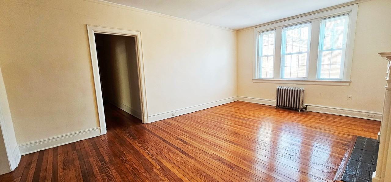 Carolina Apartments - Photo 3 of 48