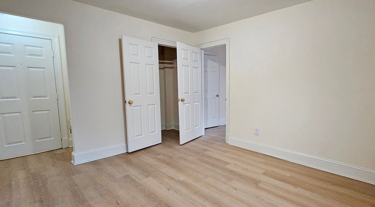 Chadford Apartments - Photo 2 of 35