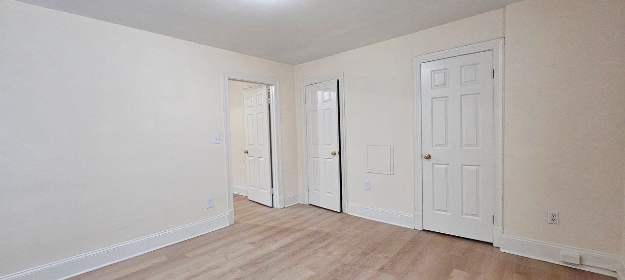 Chadford Apartments - Photo 4 of 35