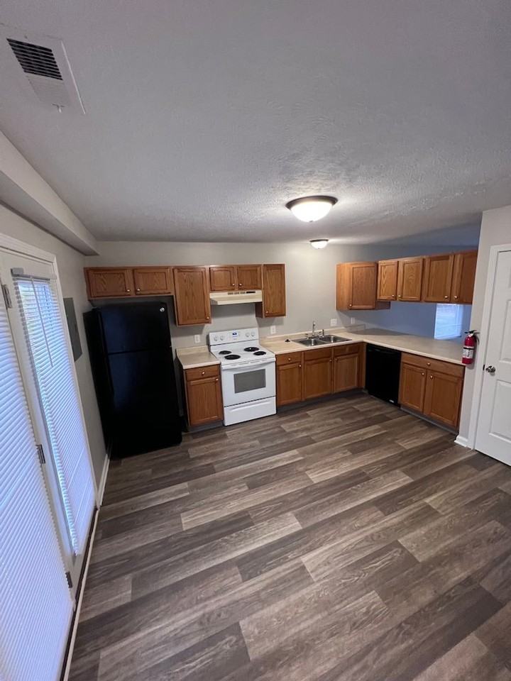 Village at Curry Apartments - Photo 4 of 12