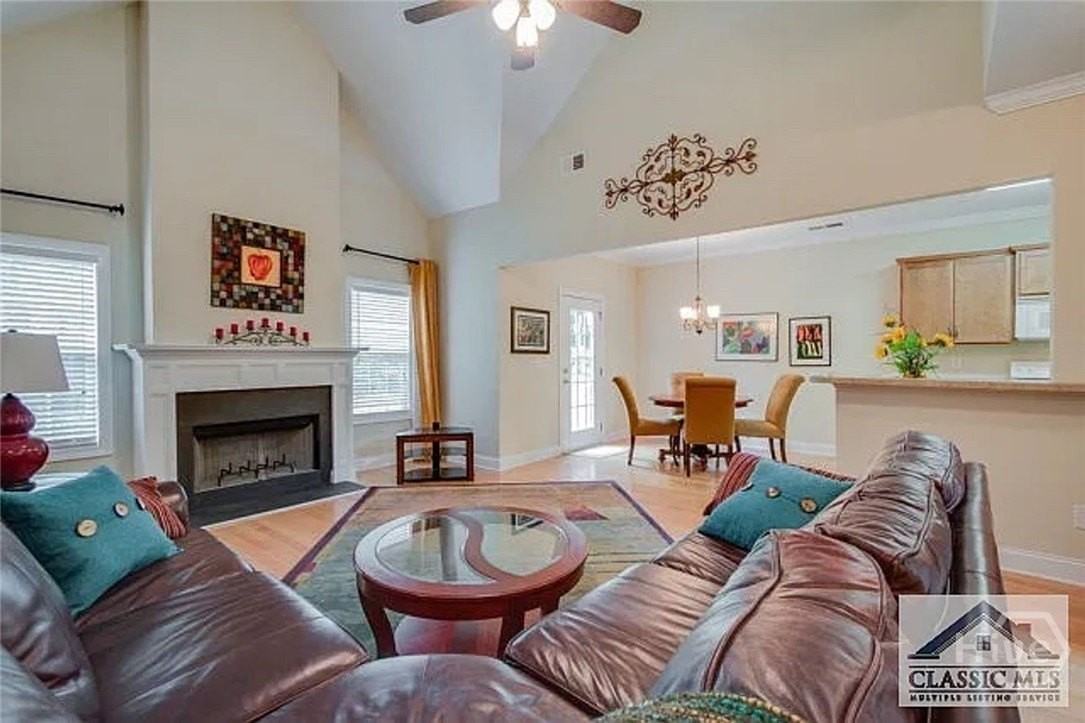 1190 Brookshire Dr - Photo 7 of 27