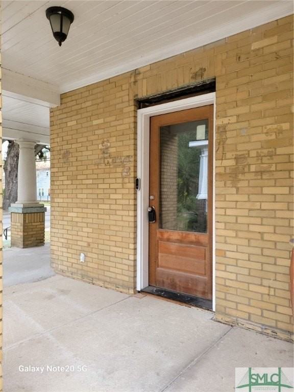 601 W 37th St Unit B #B - Photo 2 of 28