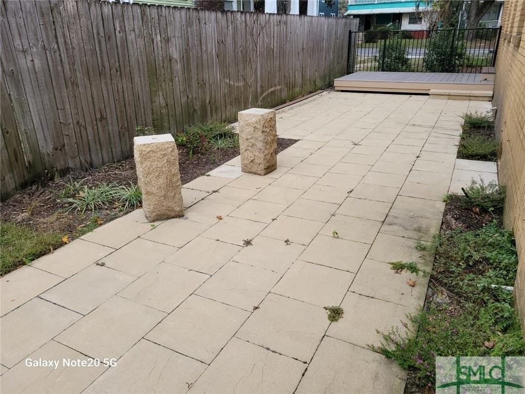 601 W 37th St Unit B #B - Photo 3 of 28