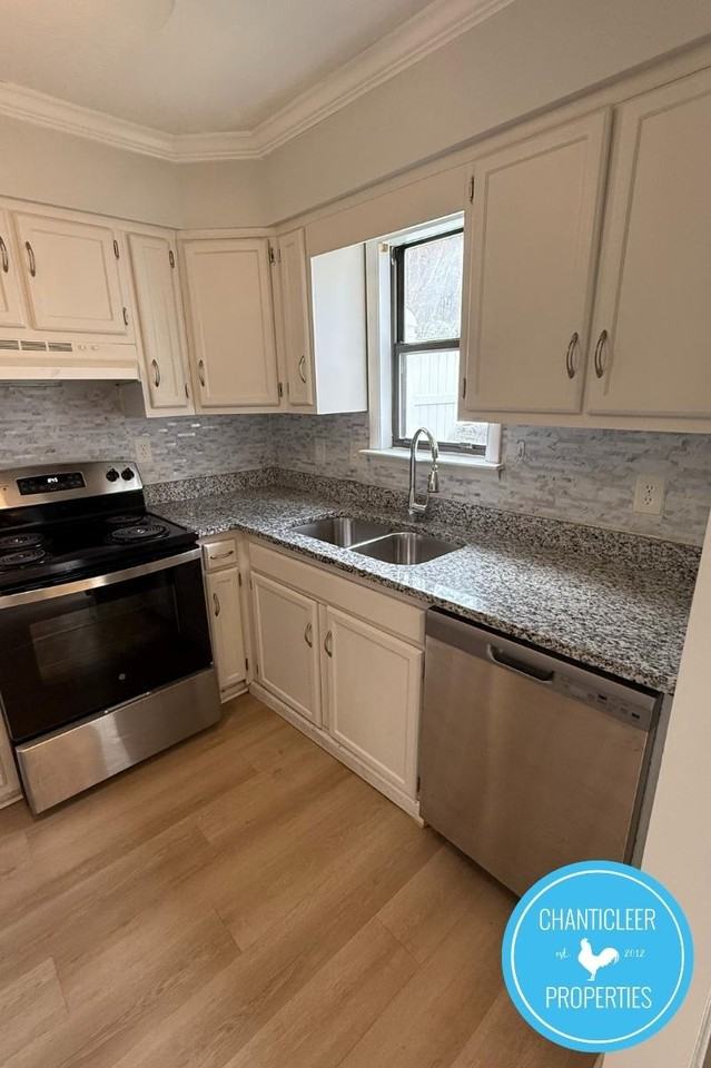 7314 Sandy Creek Dr #1 - Photo 2 of 22