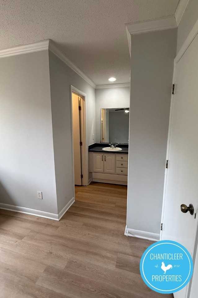 7314 Sandy Creek Dr #1 - Photo 4 of 22