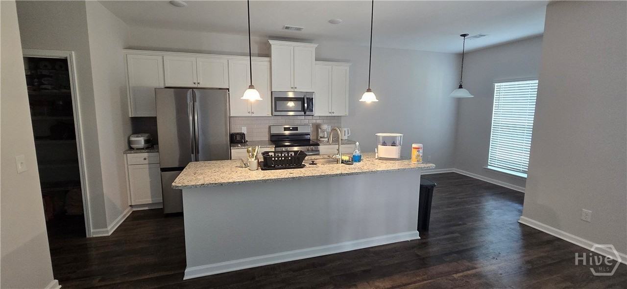 109 Exmoor Cir - Photo 5 of 17