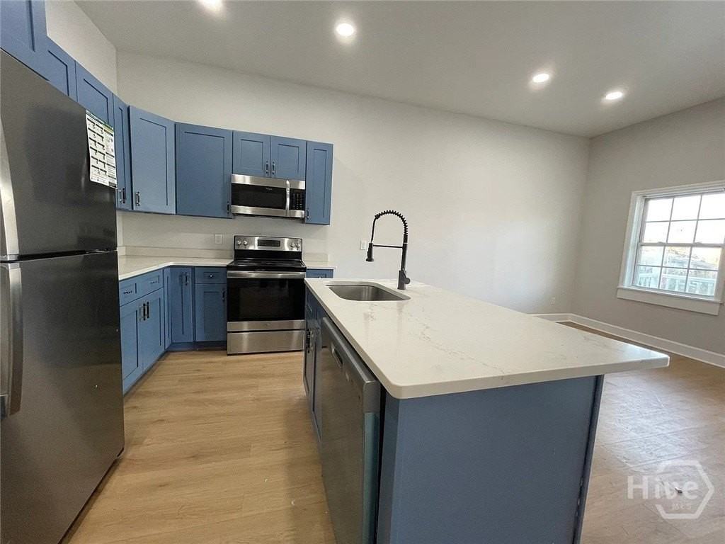 29 Cornwall St - Photo 2 of 18