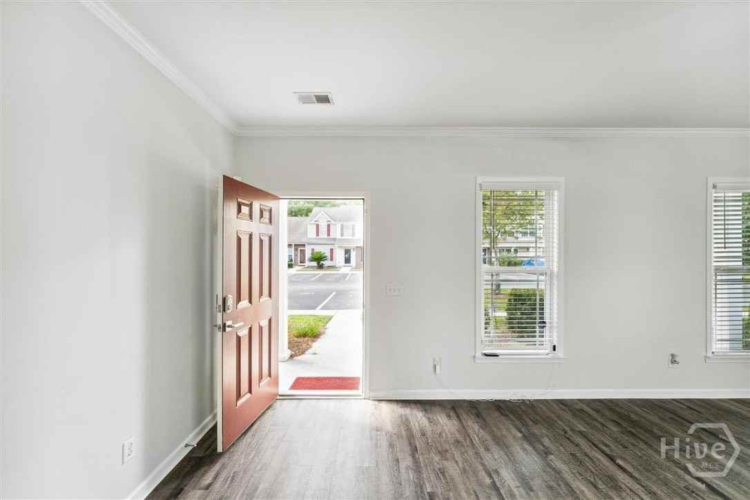 135 Sonata Cir - Photo 4 of 30