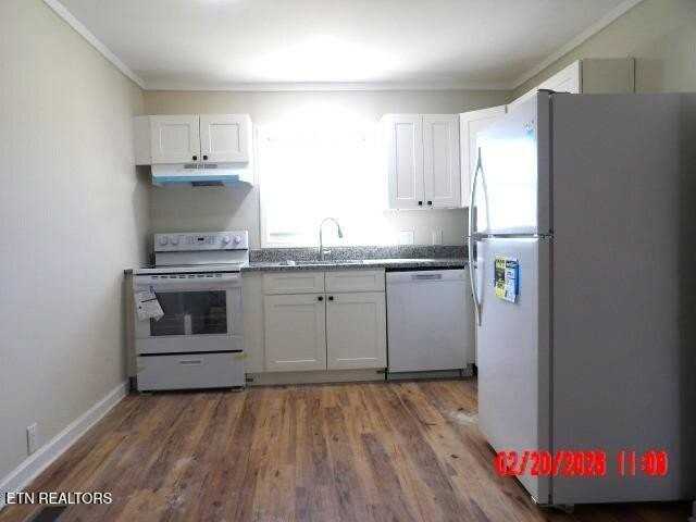 440 W Outer Dr - Photo 7 of 17